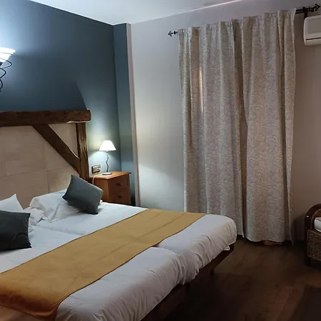 Hotel Rural los Tadeos-3